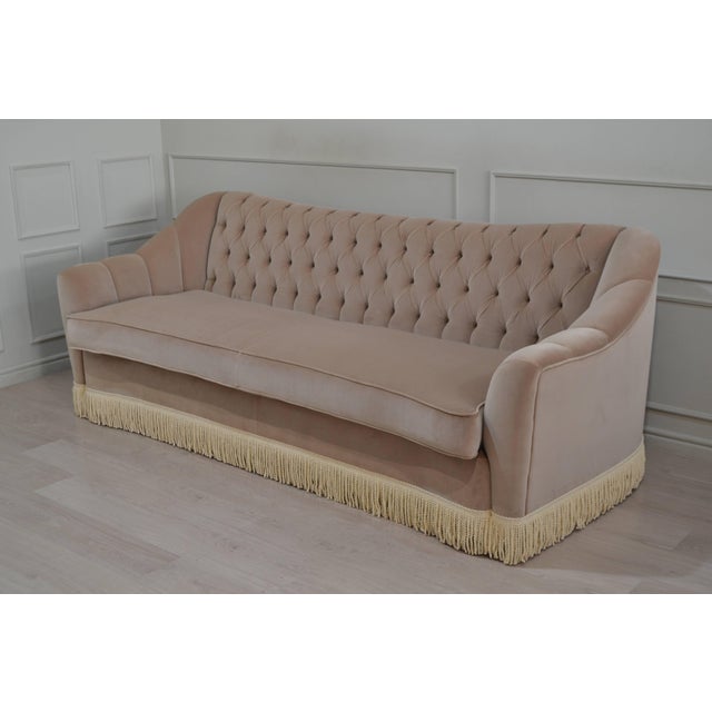 Dorothy Draperinspired Tufted Velvet Sofa with Cream Fringe from Kabinet For Sale - Image 4 of 6