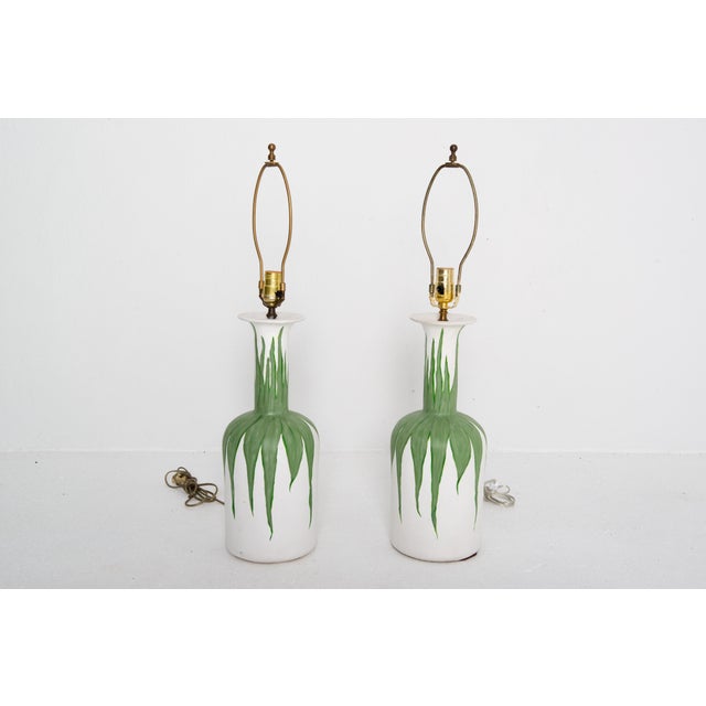 Contemporary Pair Plaster Hand Painted Green Foliate and White Lamps For Sale - Image 3 of 9