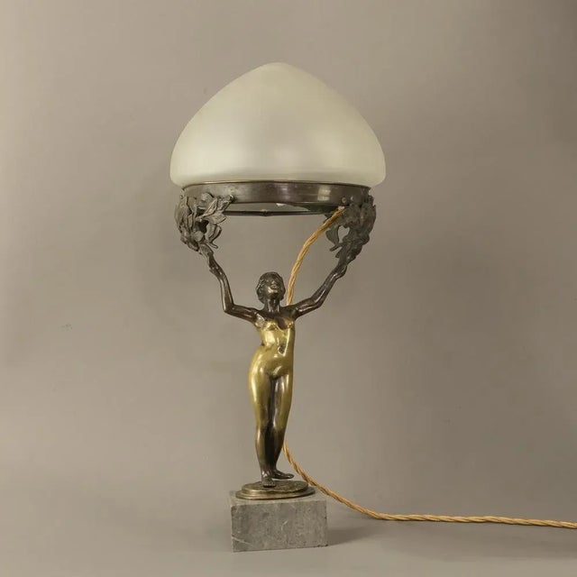 Antique Art Nouveau Daphne Table Lamp in Patinated Bronze, 1890s For Sale - Image 12 of 16