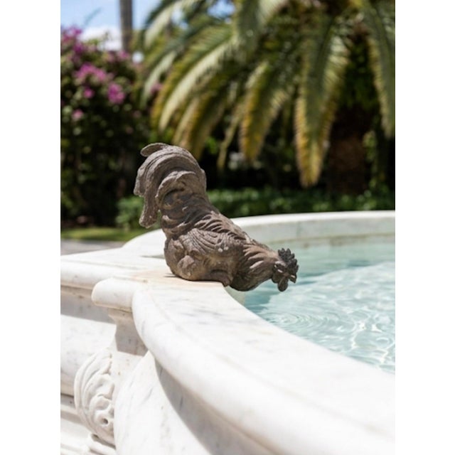 Vintage Cast Iron Nesting Rooster Sculpture – Rustic Gray & Rust Patina For Sale - Image 9 of 12