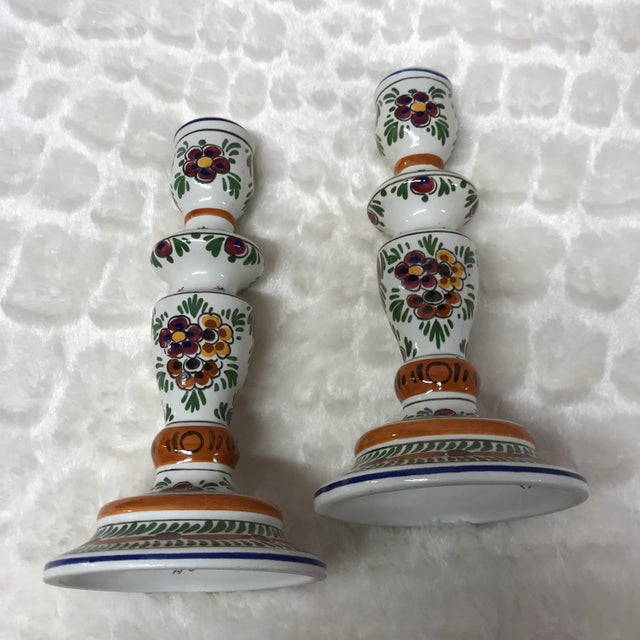 Early 20th Century Pair of Vintage Delft Polychomatic Floral Candlestick Holders For Sale - Image 5 of 10