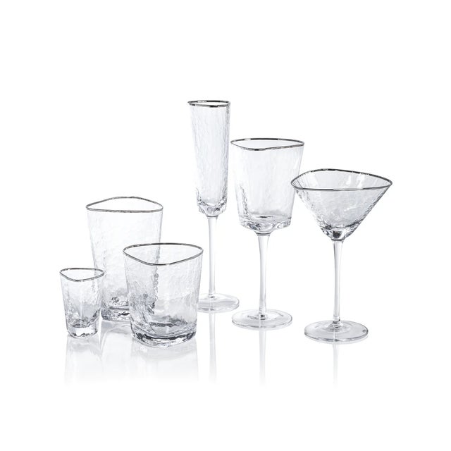 Mid-Century Modern Aperitivo Triangular Wine Glasses With Platinum Rim - Set of 4 For Sale - Image 3 of 4
