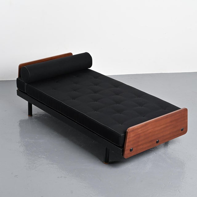 Scal daybed by jean prouvé, black lacquered metal, cotton fabric. The mattress is available in beige or black. steph simon...