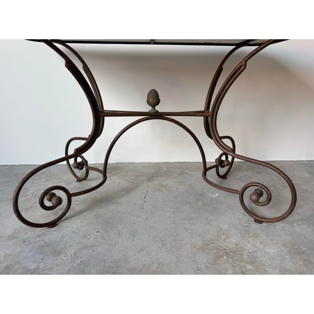 1960’s French Hollywood Regency Metal & Brass Indoor/Outdoor Dining Table With White Marble Top For Sale In Miami - Image 6 of 12
