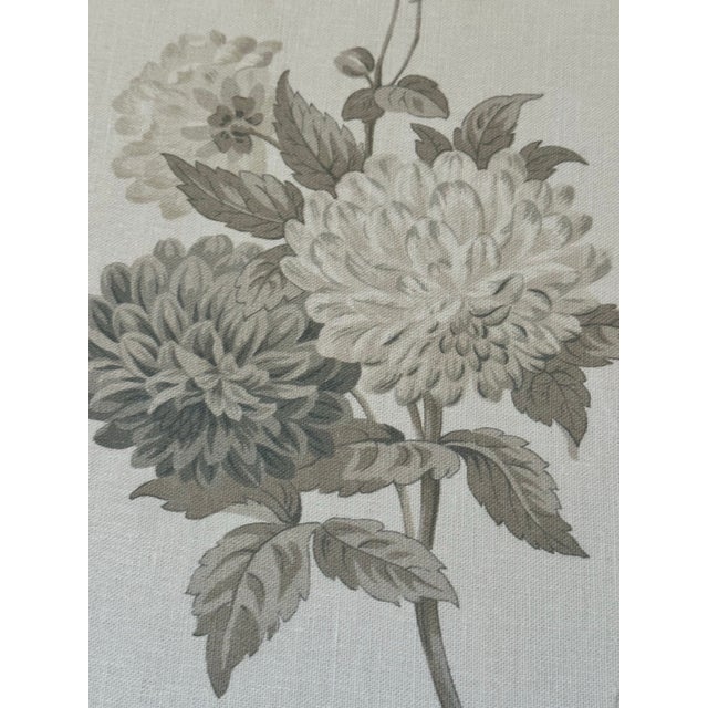 Traditional Lee Jofa Allegra Linen Grey 2015133-11 Parish-Hadley Collection Multipurpose Fabric 3 6/8 Yards For Sale - Image 3 of 5