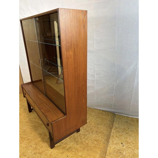 Brown Mid-Century Teak Display Cabinet from Turnidge of London, 1960s For Sale - Image 8 of 11