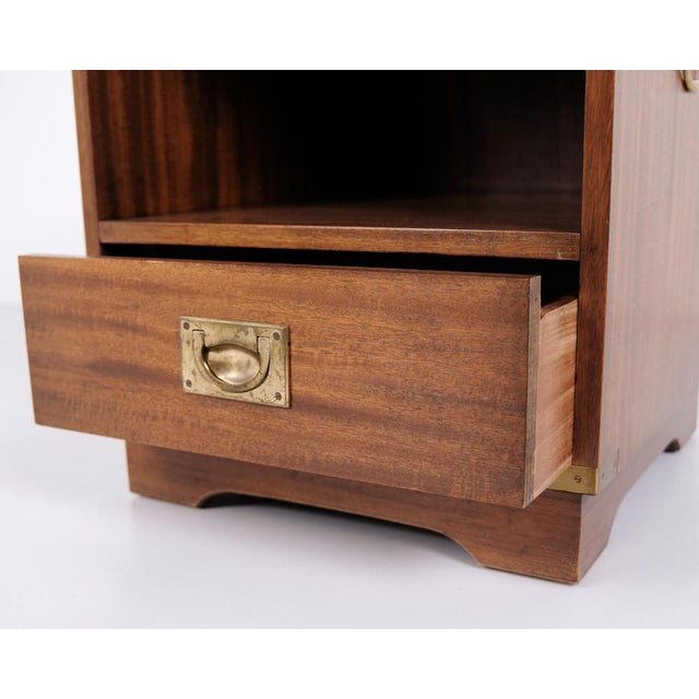 Bedside Tables in Mahogany with Leather Top by Bevan Funnell, 1960s, Set of 2 For Sale - Image 3 of 15