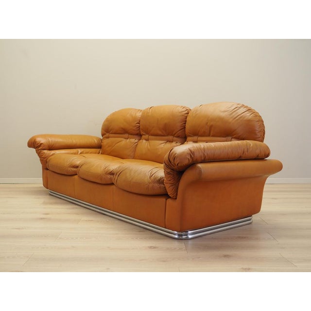 Space Age Orange Leather Sofa, Italy, 1960s For Sale - Image 3 of 18
