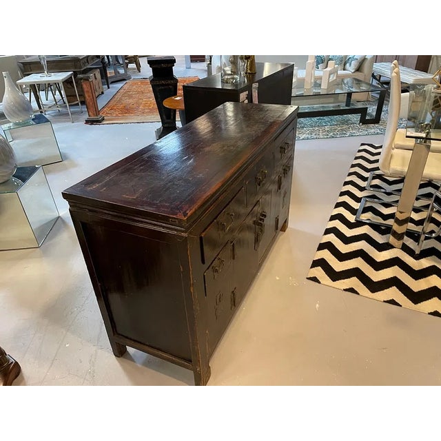 1900 - 1909 Antique Asian Black Lacquer Drawers Sideboard Buffet Credenza For Sale - Image 5 of 8