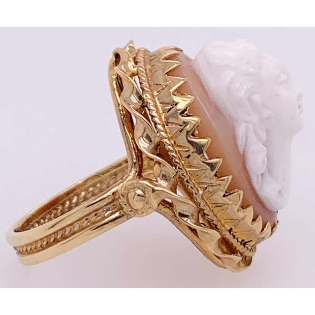 2010s 14 Karat Yellow Gold Cameo Ring 8.22 Grams Total For Sale - Image 5 of 12