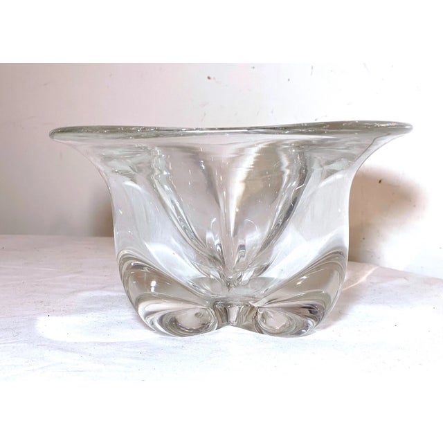 High Quality Vintage Hand Blown Clear Glass Italian Centerpiece Bowl Murano For Sale - Image 4 of 11