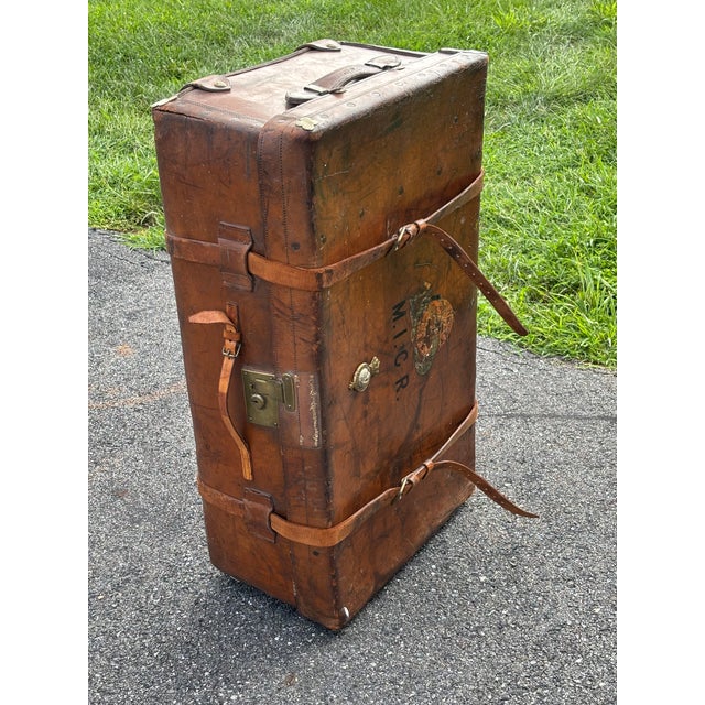 Late 19th C. Leather and Timber Luxury Travel Trunk - Exceptional Detailing and Pedigree For Sale - Image 9 of 13