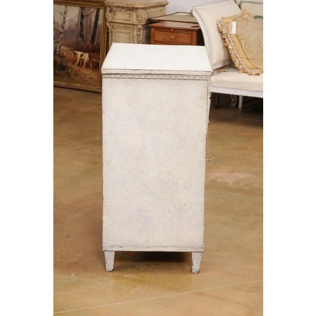 1880s Swedish Gustavian Style Painted Cabinet with Carved Diamond and Rosettes For Sale - Image 4 of 13