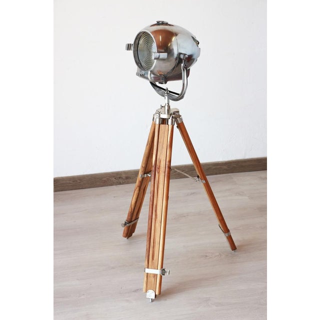 Mid-Century Modern Egg Shape Theater Spotlight by Morgan McLleod, 1950s For Sale - Image 3 of 18