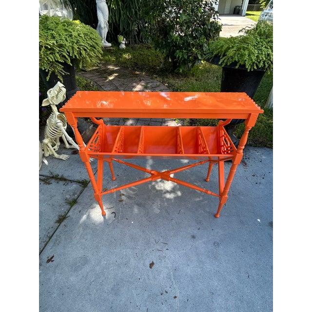 1970s High-Gloss Electric Orange Lacquered Mahogany Chinese Chippendale Magazine Stand. For Sale - Image 9 of 11