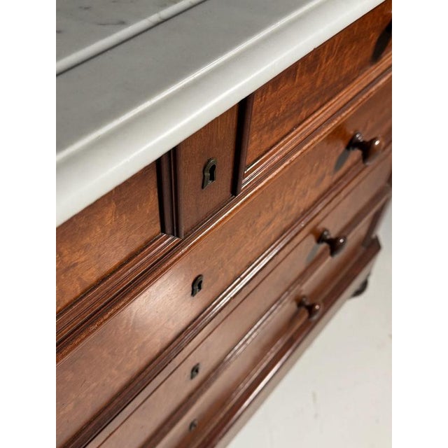19th Century Mahogany Chest of Drawers For Sale - Image 13 of 18