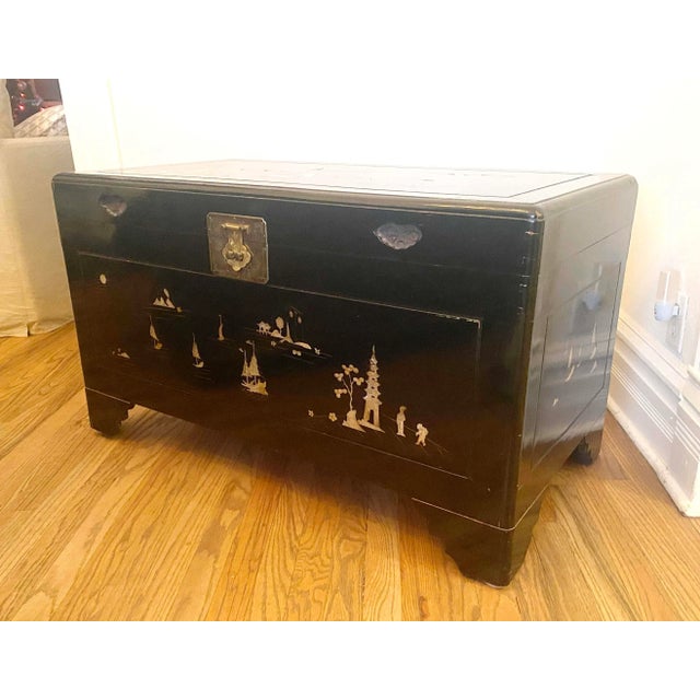 Chinoiserie Vintage Black Lacquer Chinoiserie Wedding Chest With Mother of Pearl Inlay Sailboats and Island Scenes For Sale - Image 3 of 13
