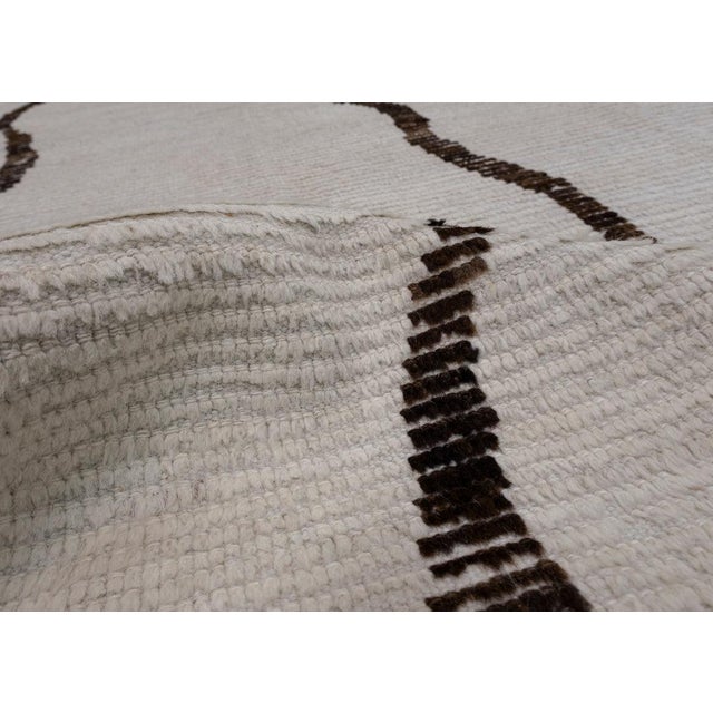 Hand Knotted Turkish Tulu Rug 8'10" x 12'8" For Sale In Houston - Image 6 of 10