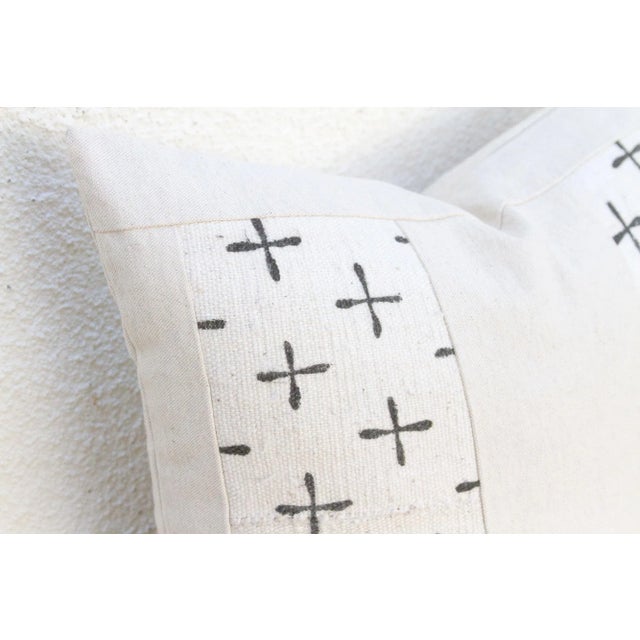 1980s African Tribal Minimalist Mudcloth Throw Pillow For Sale - Image 5 of 8