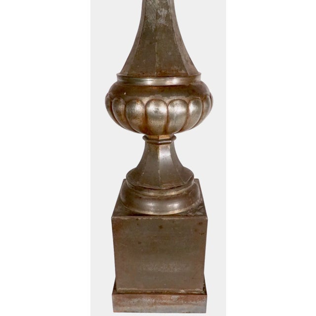 Oversize Decorative Tin Table Lamp Att. To the Marbo Lamp Company 1950/1970's For Sale - Image 10 of 12