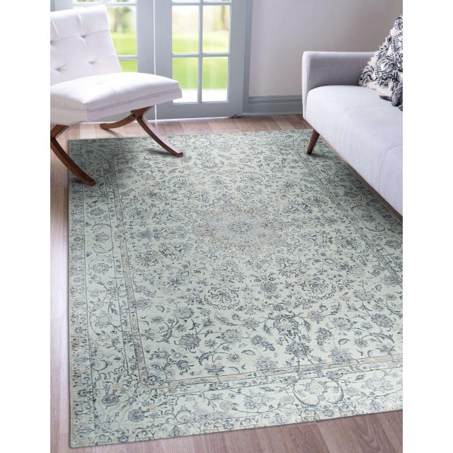 6x9 Sleek Rustic Beige Traditional Medallion Modern Handmade Wool Carpet Rug For Sale - Image 4 of 8