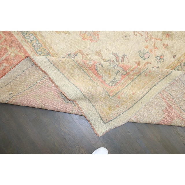 Textile Ivory Peach Square Antique Oushak Large Square Rug no. 10968 For Sale - Image 7 of 14