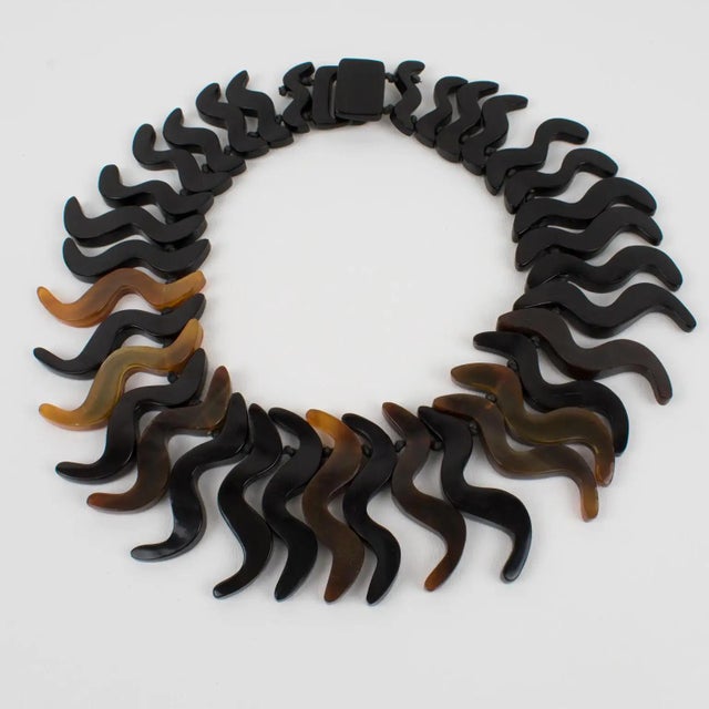 Monies Monies Oversized Faux-Horn Resin Bib Choker Necklace For Sale - Image 4 of 11