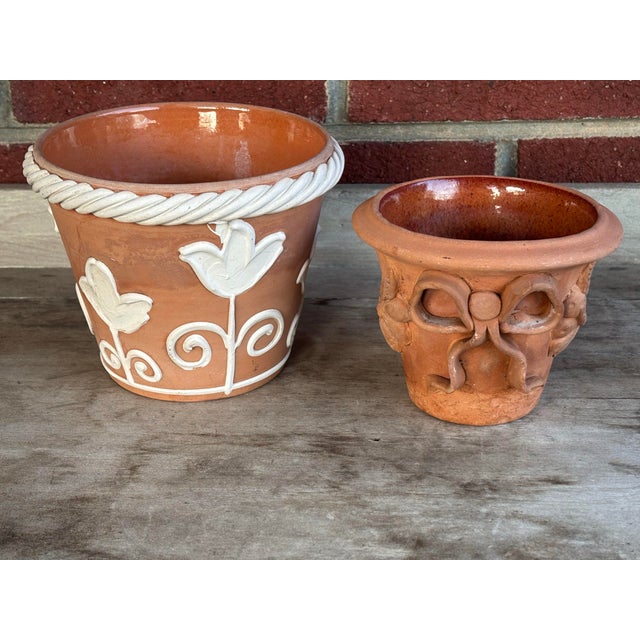 Rustic European 1970s Italian Terracotta Planter Pots With Designs in Relief For Sale - Image 3 of 6