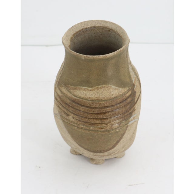Charles Counts Signed 1988 Incised Footed Studio Pottery Vessel, American For Sale - Image 17 of 18