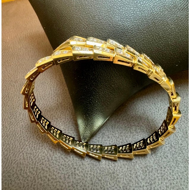 18k Yellow Gold 3 Ct Pave Diamond Serpenti Viper Slim Bracelet Size medium For Sale - Image 14 of 18