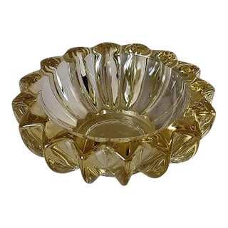 Mid 20th Century Art Deco French Molded Glass Bowl Attributed to Pierre d'Avesn For Sale