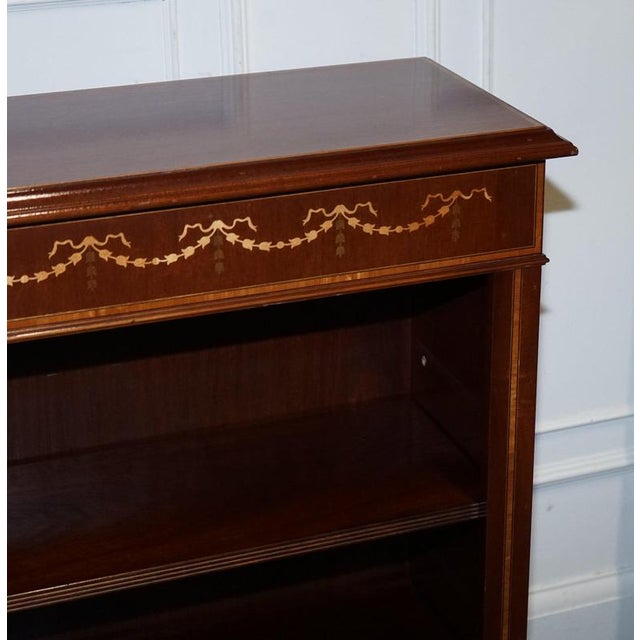 Vintage Edwardian Style Sheraton Dwarf Open Bookcase Adjustable Shelves, Set of 2 For Sale - Image 9 of 18