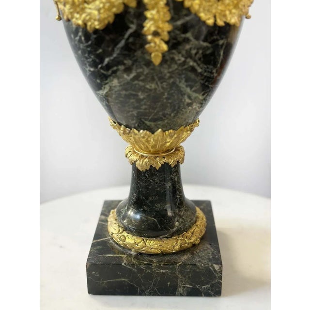 19th Century Pair of French 19th Century Luis XVI Bronze & Marble Urns For Sale - Image 5 of 5