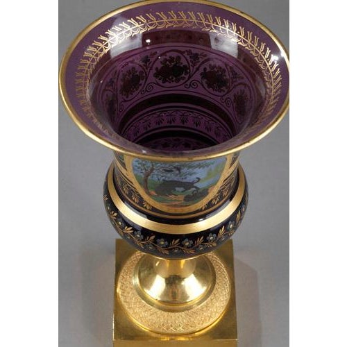 Opaline Medicis Vase in the style of La Fontaine, 1820 For Sale - Image 13 of 17