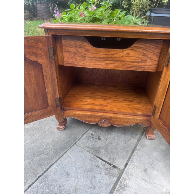 Vintage Drexel Heritage "South of France" Provincial Oak Accent Cabinet For Sale In Chicago - Image 6 of 16