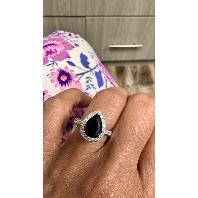 Roshe Jewels Sapphire Ring With Diamonds 18k White Gold Engagement Ring, 2.44 Ct, Size 6.25 For Sale In Los Angeles - Image 6 of 8