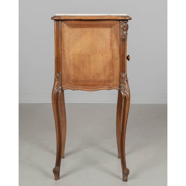 French Louis XV Style Nightstand, Walnut With Marble Top, Circa 1900s For Sale - Image 4 of 9