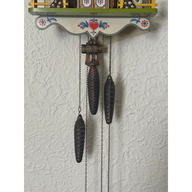 1970s West German Hofbräuhaus Chalet Cuckoo Clock For Sale - Image 6 of 9