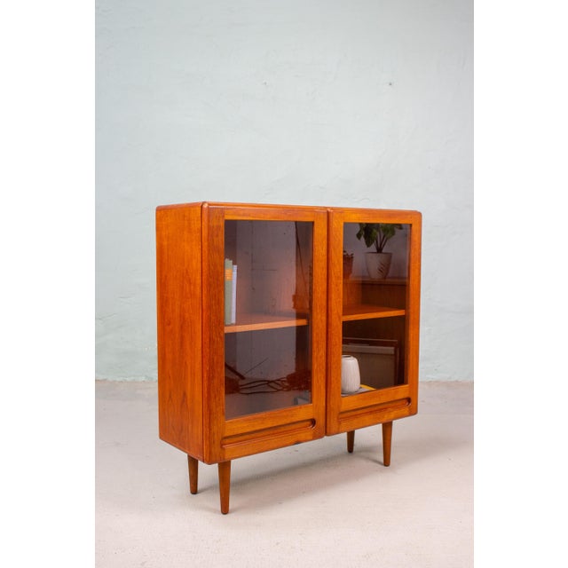 Vintage Danish Teak Vitrine, 1960s For Sale - Image 4 of 18