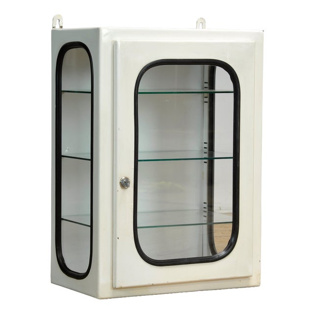 Vintage Medical Cabinet (Wall Unit), 1970s, 1975 For Sale