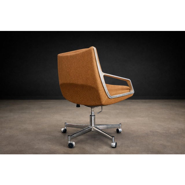 Brown “Low Commander” Swivel Armchair by Jorge Zalszupin, Bronze Chenille and Aluminum, Brazil, 1973 – Lot 805 For Sale - Image 8 of 15