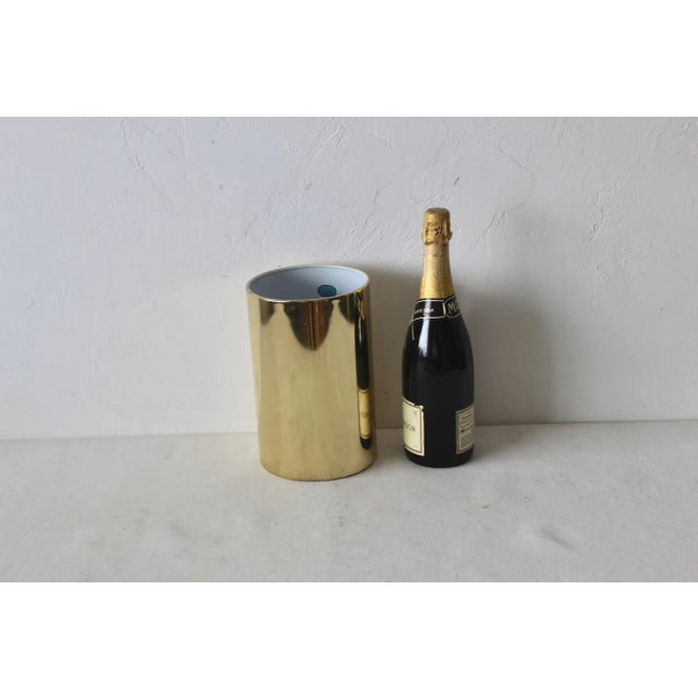 Contemporary 1980s Lightolier Style Gold Brass Finish Modernist Cylinder Table or Floor Lamp For Sale - Image 3 of 11