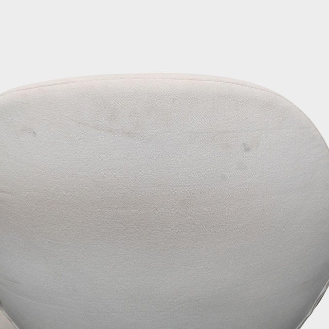 Bo Concept Veneto Modern White Swivel Lounge Chair With Metal Base For Sale - Image 10 of 10