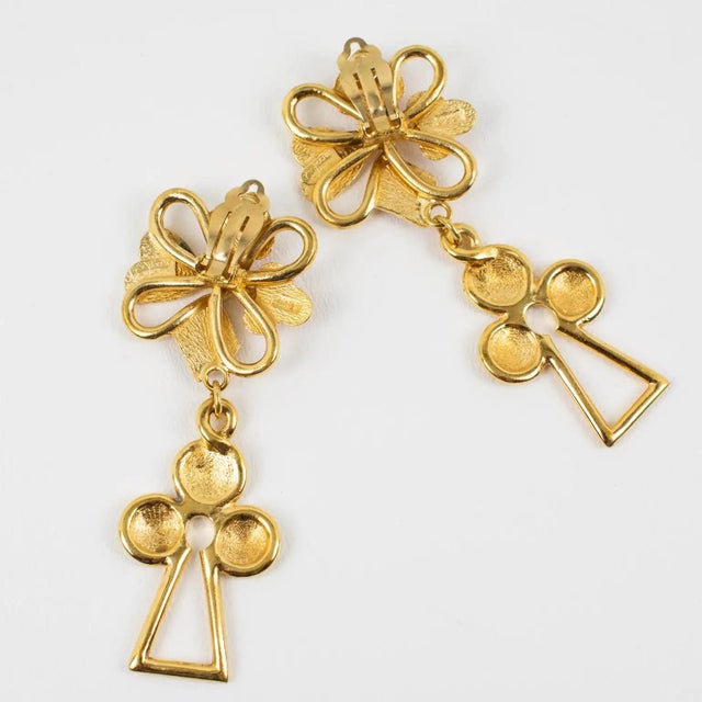 1980s Rochas Gilded Metal and Red Enamel Clip Earrings For Sale - Image 5 of 7