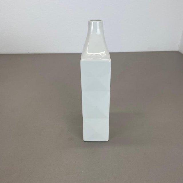 Large Modernist Op Art Vase by Peter Müller for Sgrafo Modern, Germany, 1960s For Sale - Image 11 of 18