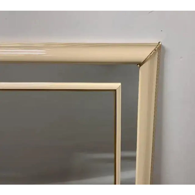 Karl Springer Style Mid-Century Modern Lacquered Beige Frame Wall Mirror For Sale - Image 10 of 11