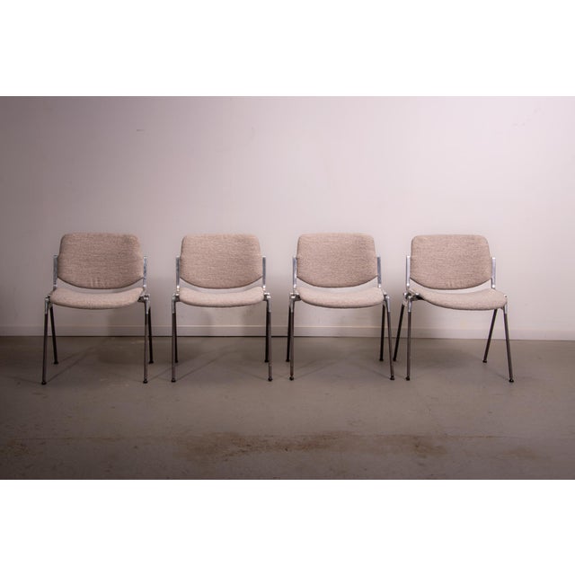 Vintage DSC 106 Chairs by Giancarlo Piretti for Castelli, 1980, Set of 4 For Sale - Image 3 of 9