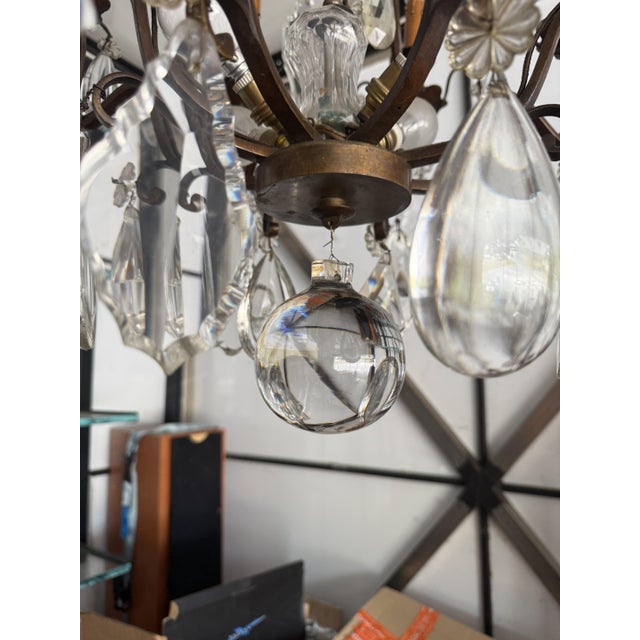 Louis XV Crystal 12-Light Cage Chandelier from Maison Baguès For Sale - Image 6 of 14