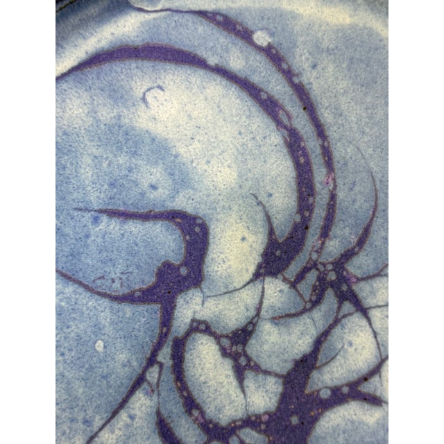 1986 Hand Painted Studio Pottery Charger Signed For Sale - Image 4 of 11