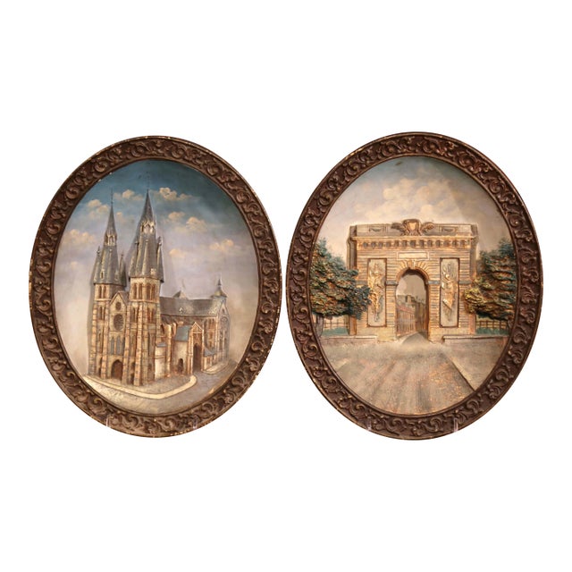 Early 20th Century French Hand-Painted Oval Decorative Wall Platters - a Pair For Sale